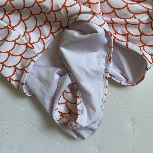 CUPSHE *missing orange belt* Low Chest Swimsuit - Picture 7 of 10